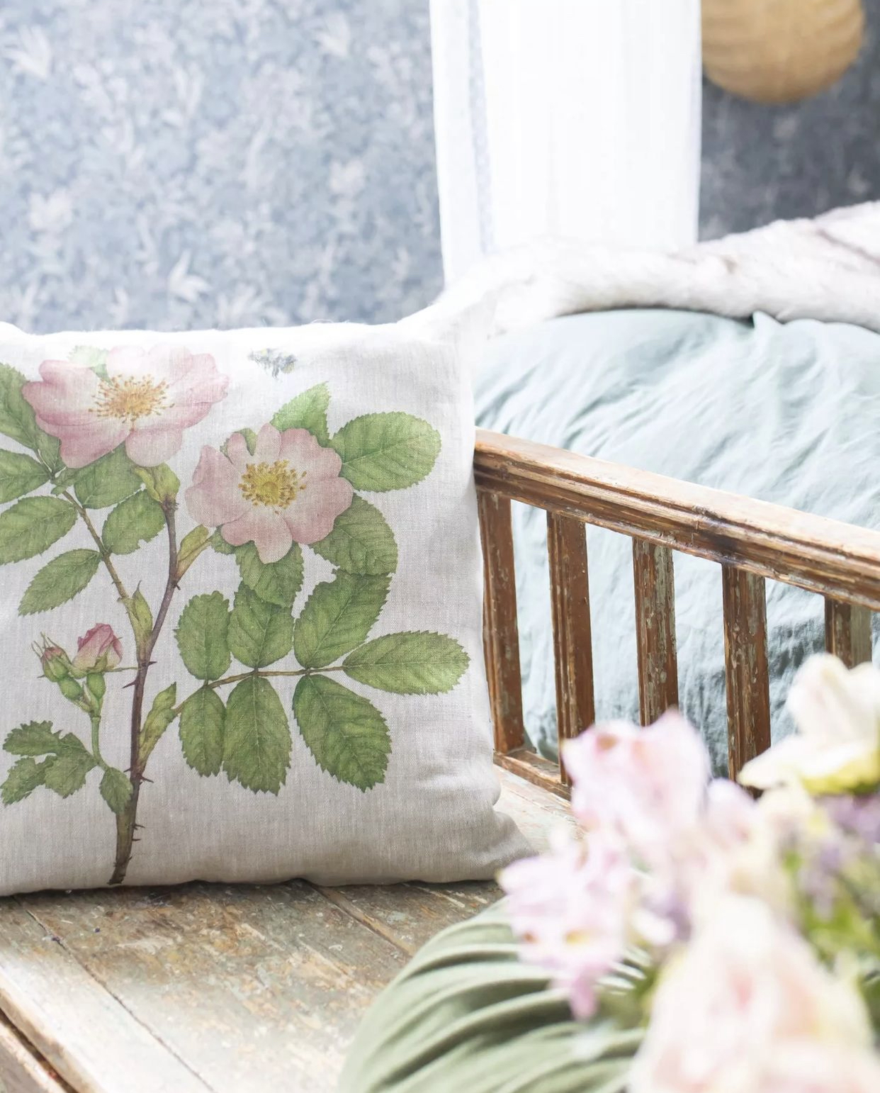 2-PIECE CUSHION BUMBLEBEE/WILD ROSE - 13