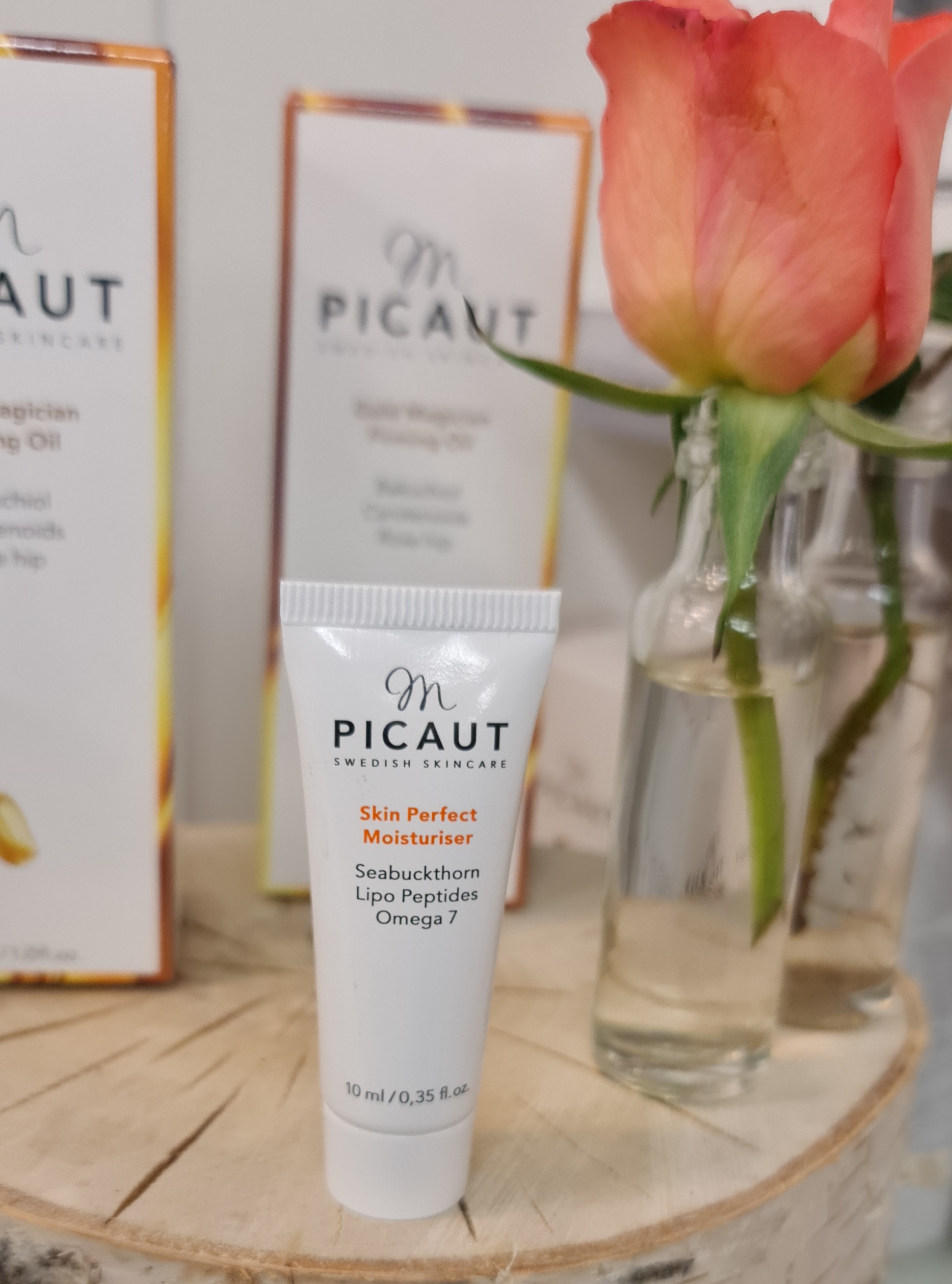 Skin Perfect Moisturiser 10ml - M PICAUT