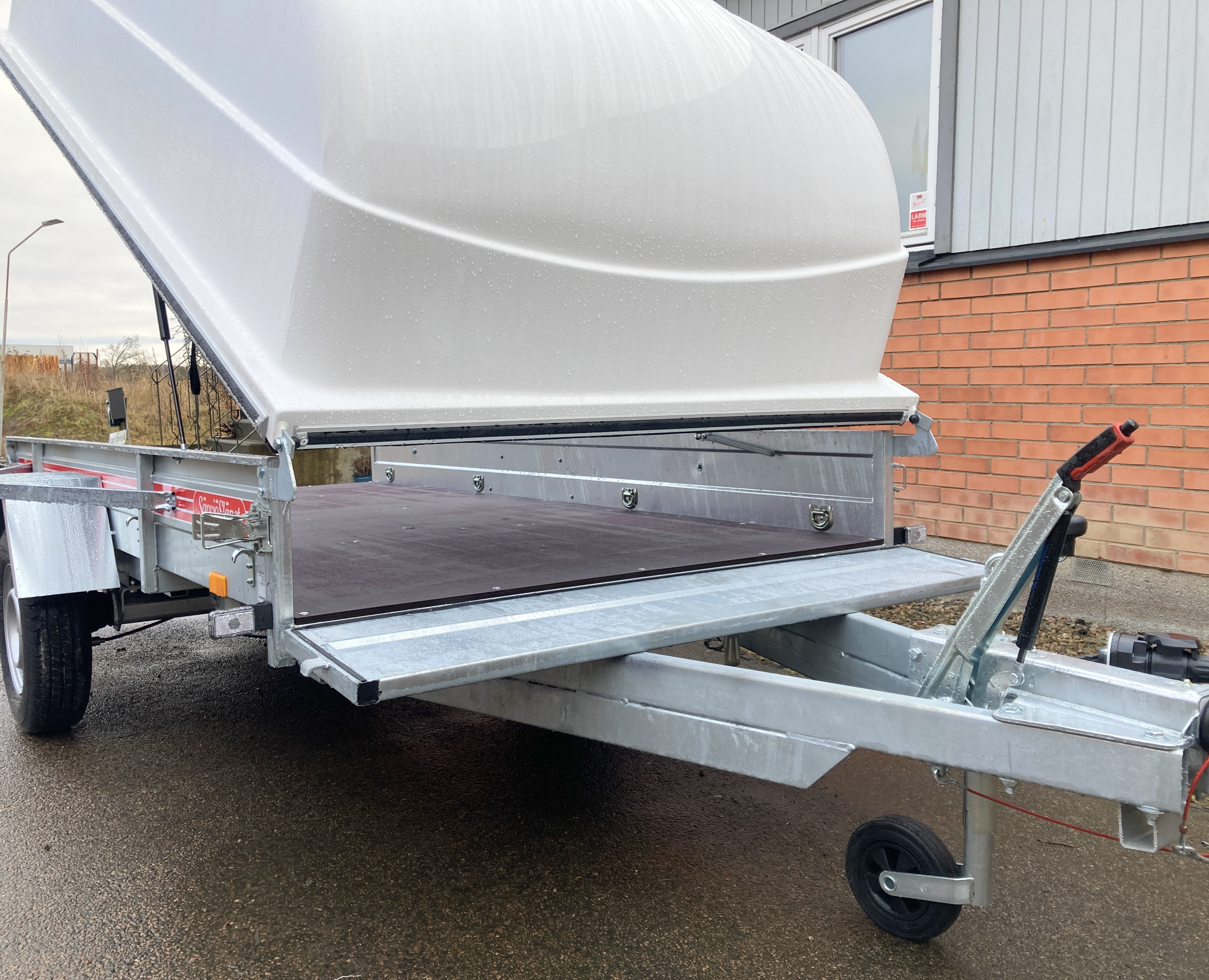  SLÄPVAGN :::  297 x 150 cm - 500-750 kg - Sävsjö flak FT0 3000  - 10