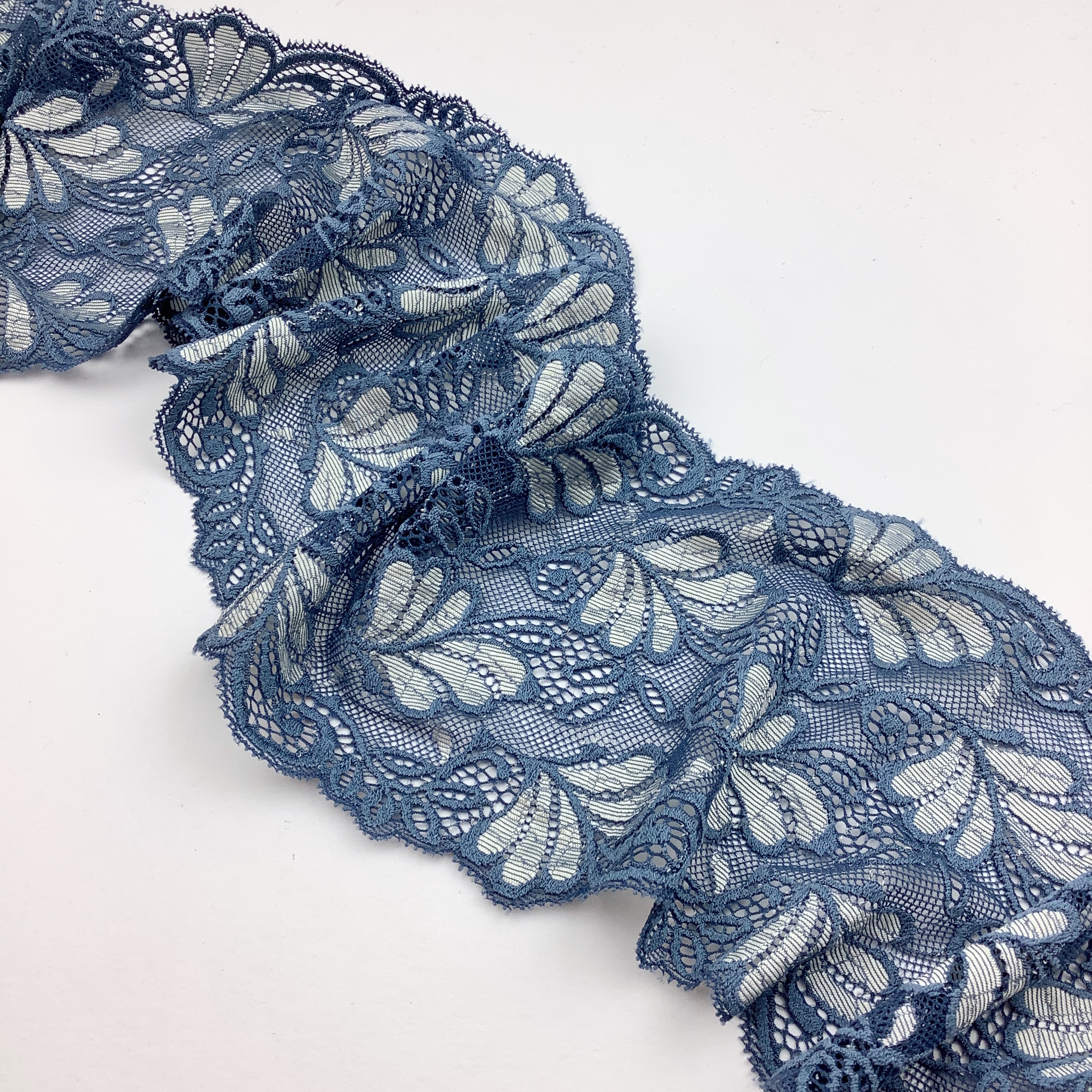 Stretch lace Blue/grey 13,5cm - MM720