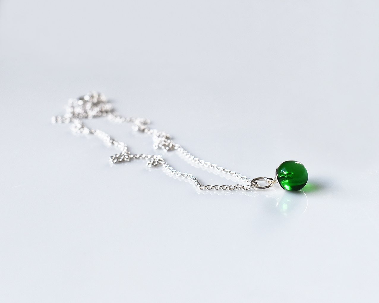 SVALÖ GRAN - halsband i grönt  - 3