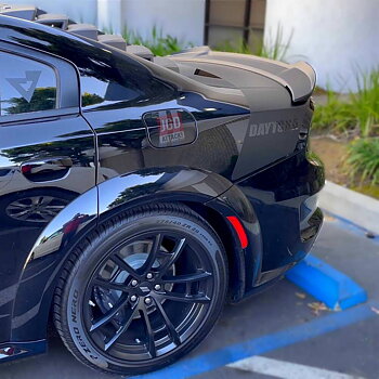 ROCK Style Spoiler(CHARGER 15-21 all)