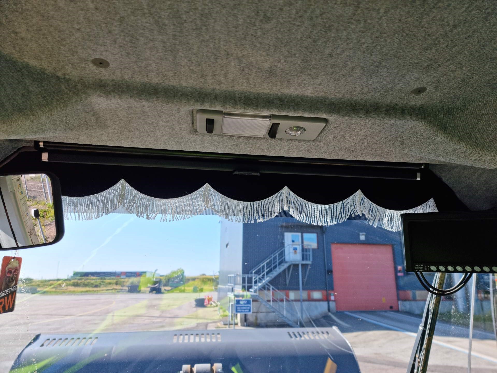 Kurvigframrutegardin Volvo L60-L350 F-G-H - 4