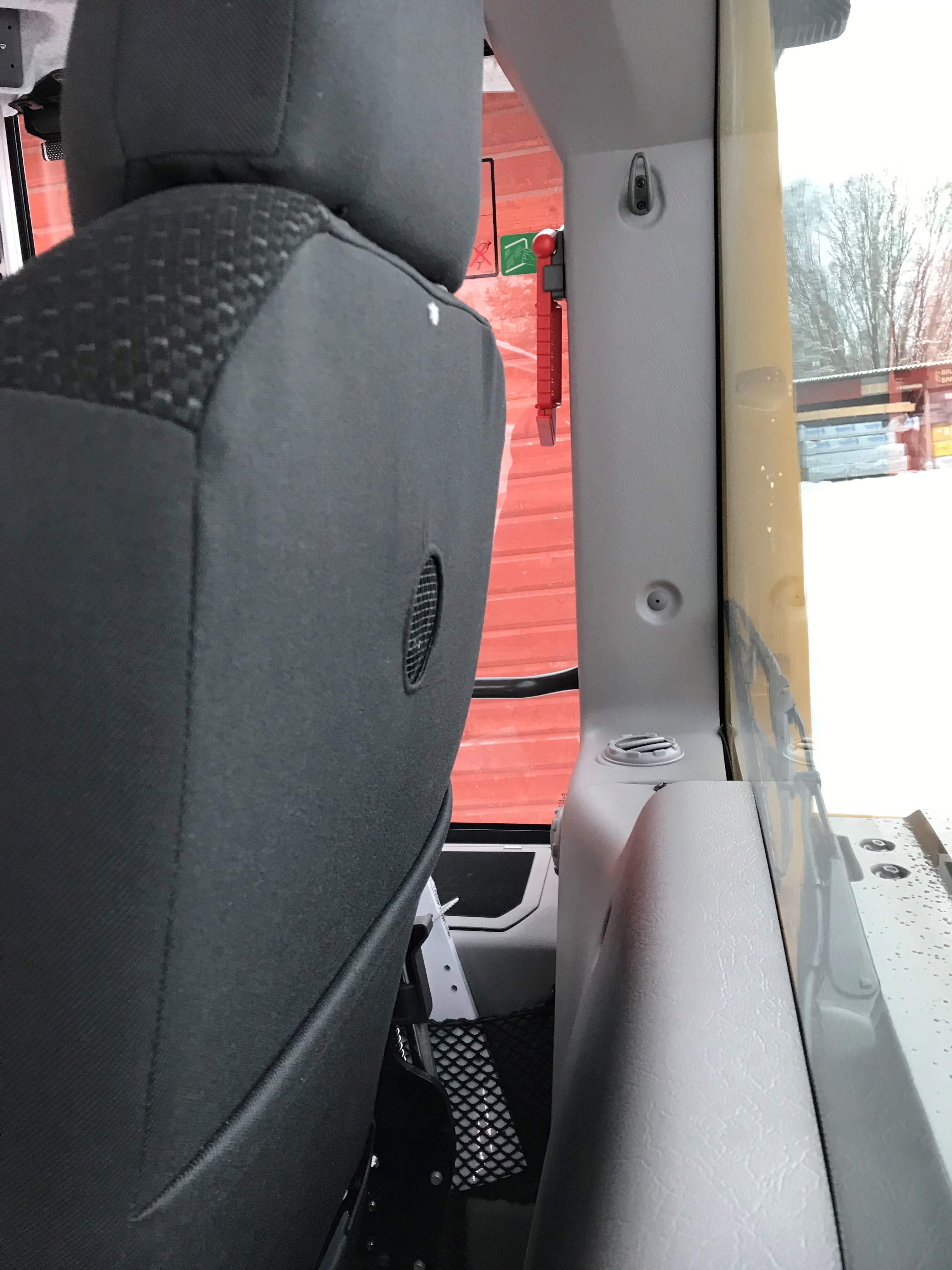 Seat cover: Volvo Loader L60H-L260H - 3