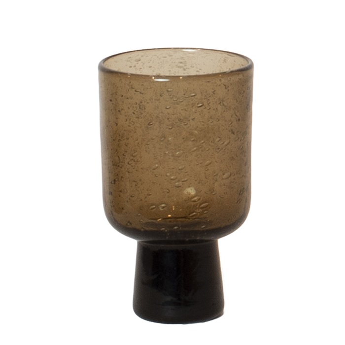 Glas på fot Bari brun, från Olsson & Jensen
