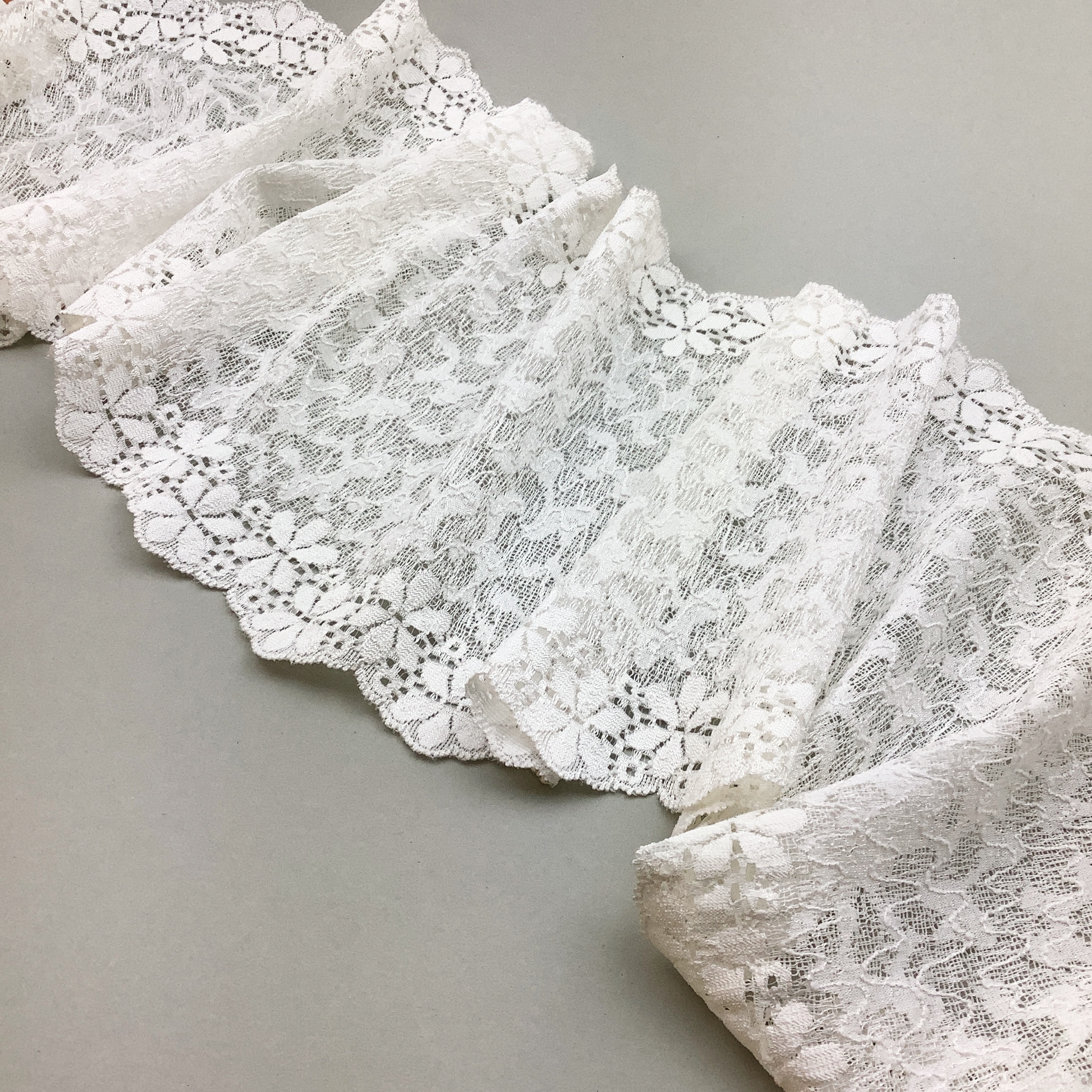 Stretch lace Offwhite 19cm - TE475