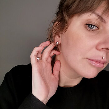 Sterling Silver Scull Earring