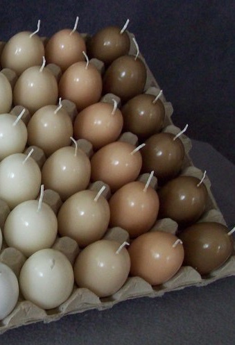 Candle - Egg candle - Stearin candle - Duck egg - Beige brown - 10 cm - 4