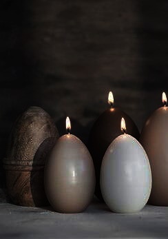 Candle - Egg candle - Stearin candle - Duck egg - Brown - 10 cm - 4