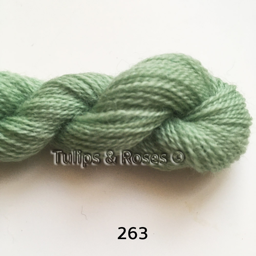 Yllebroderigarn 20/2 REDGARN Kamgarn Gröna  - 10