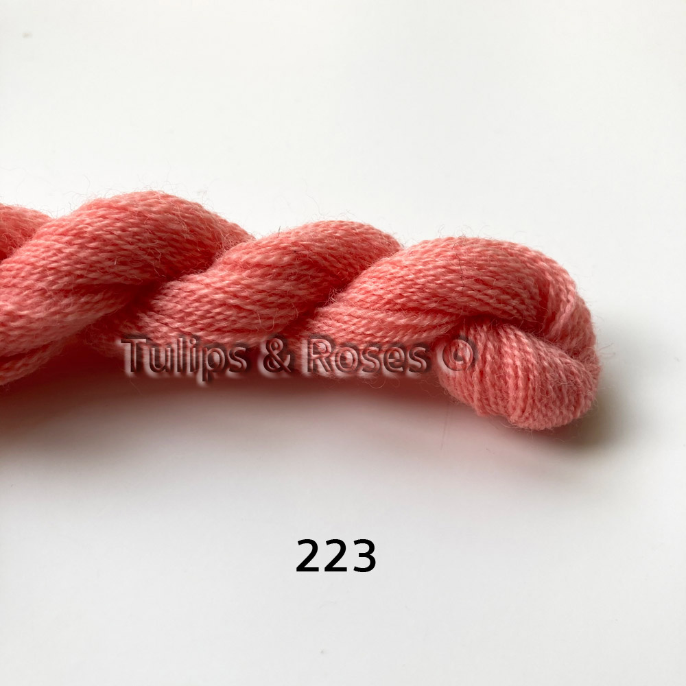 WORSTED 20/2 Crewel embroidery  thread Red - 3