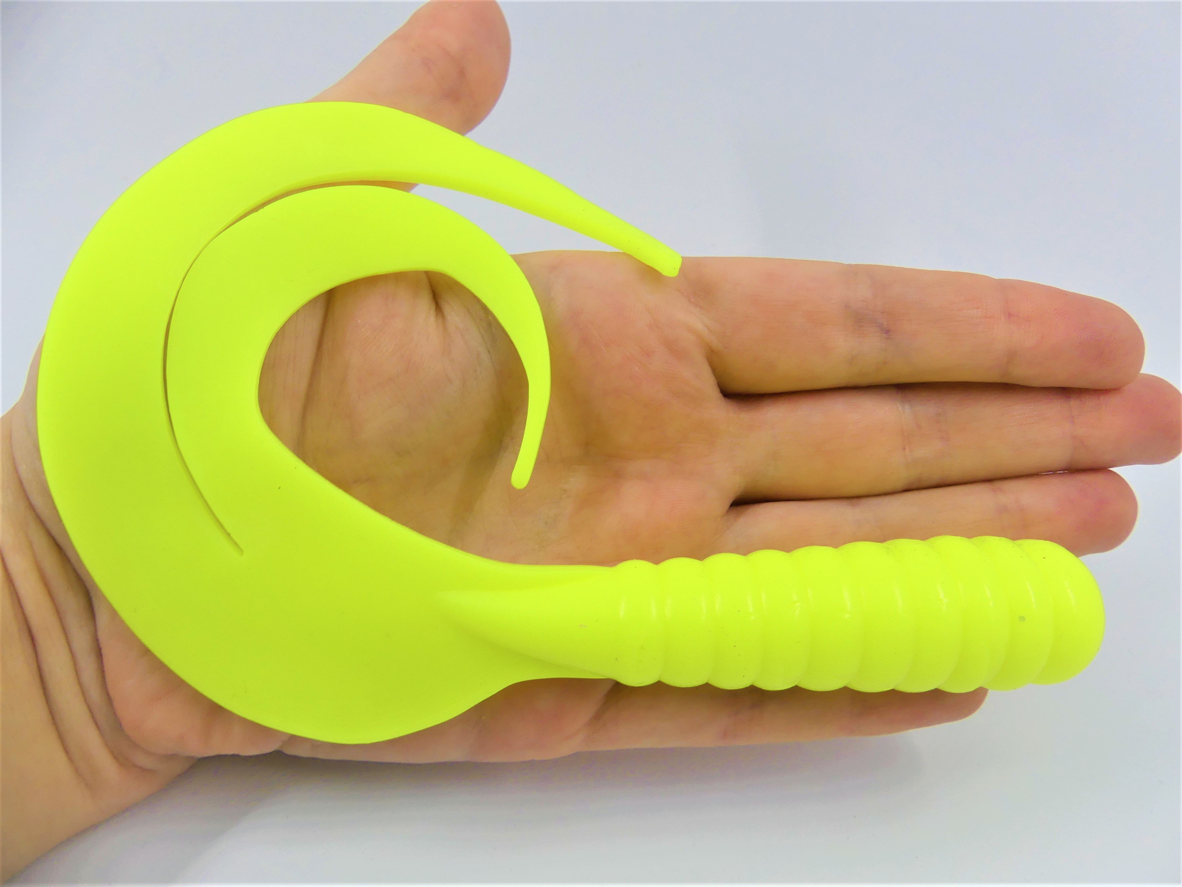 Monstertail 14,5 cm - 40 grams (available in 6 colours) - 8