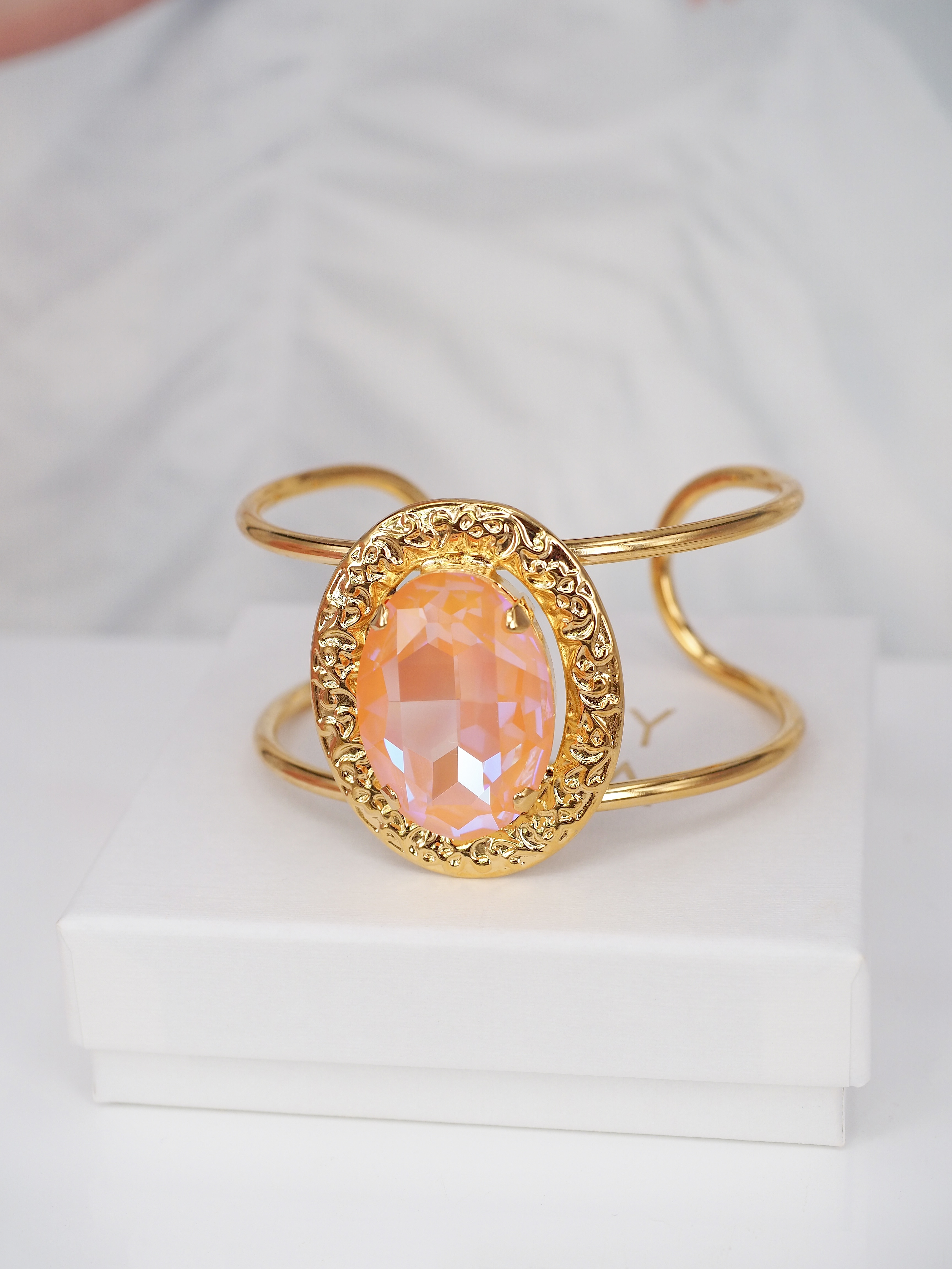 Armband Cuff Demi Peach Delite Gold