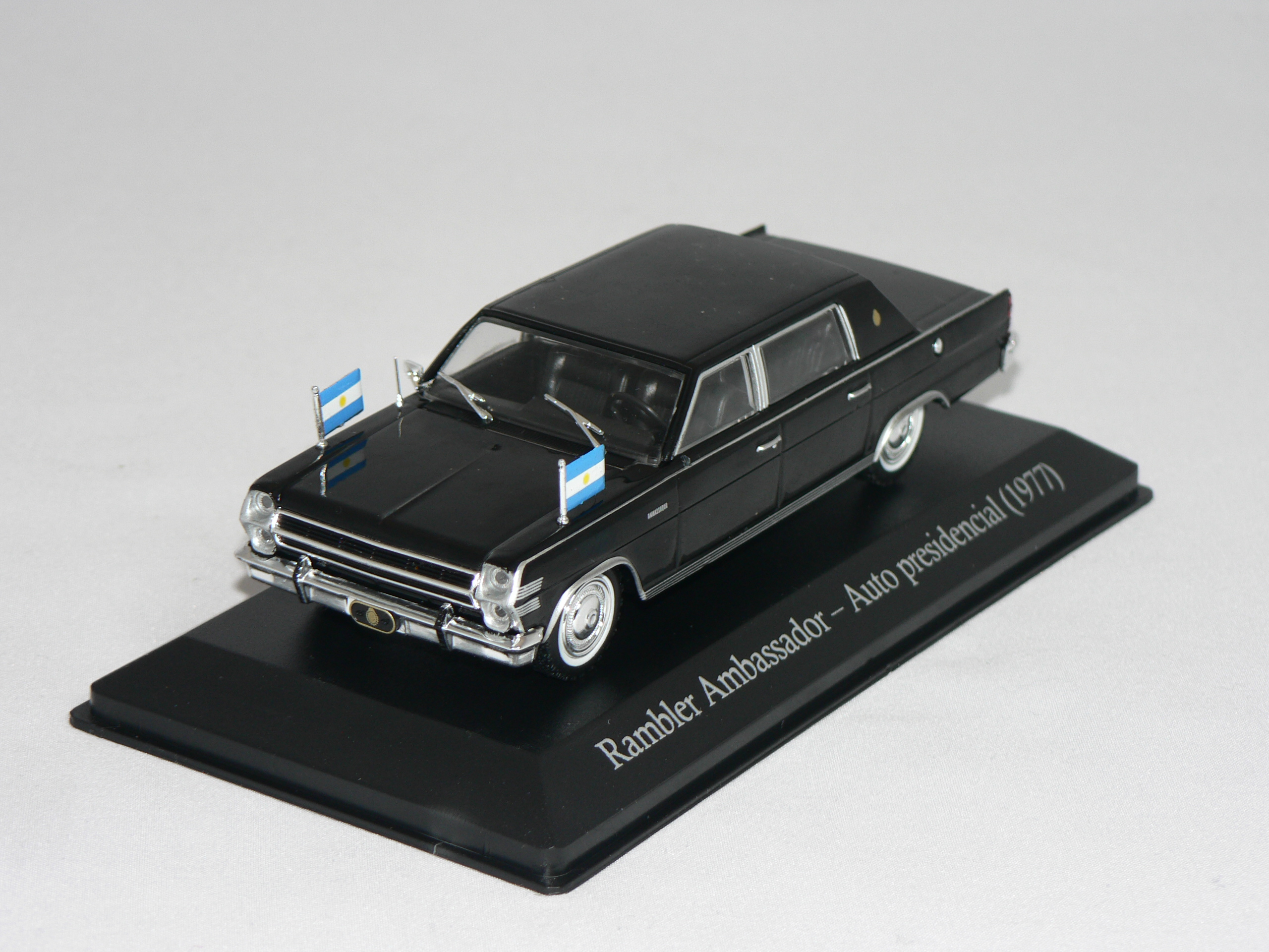Rambler Ambassador  1977  1:43 Atlas