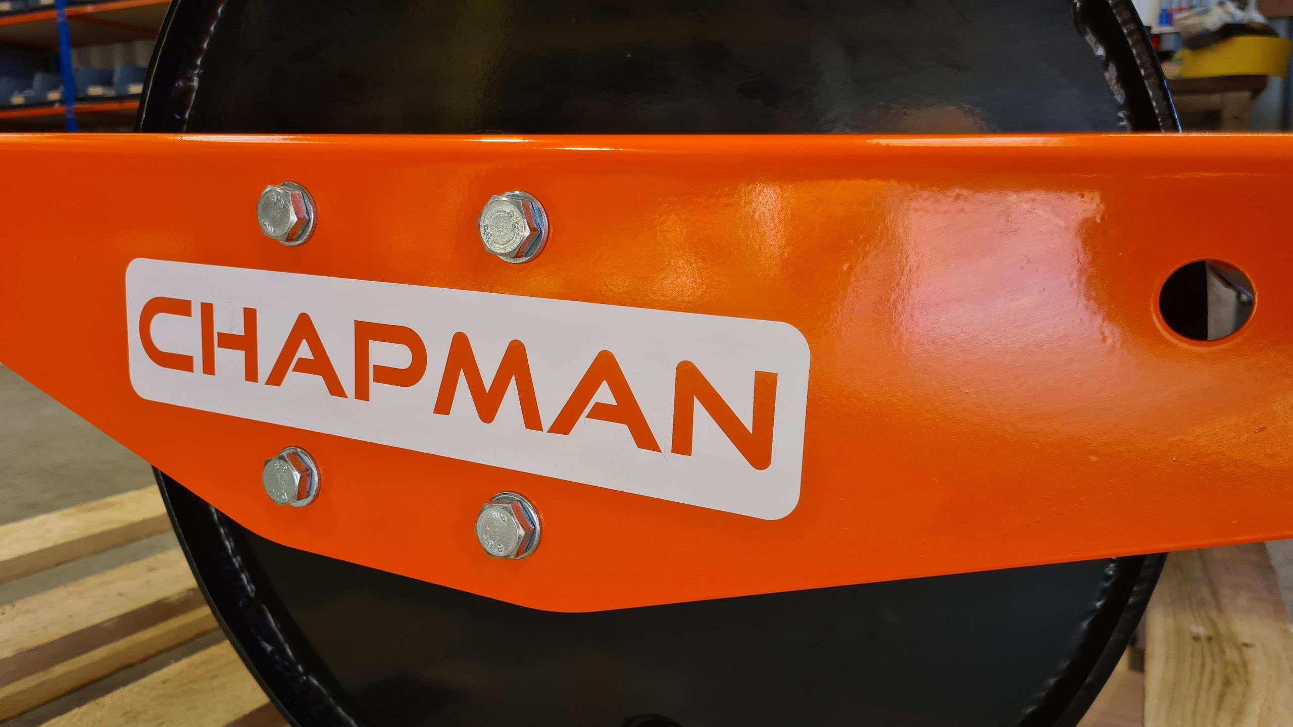 Pulverlackerad yta på ATV-vält CHAPMAN Machinery FR150 för lång hållbarhet