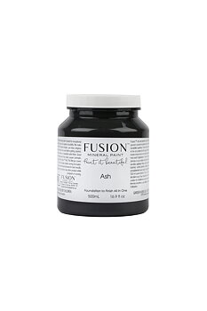 Fusion Mineral Paint Ash en svart, grafitgrå färg