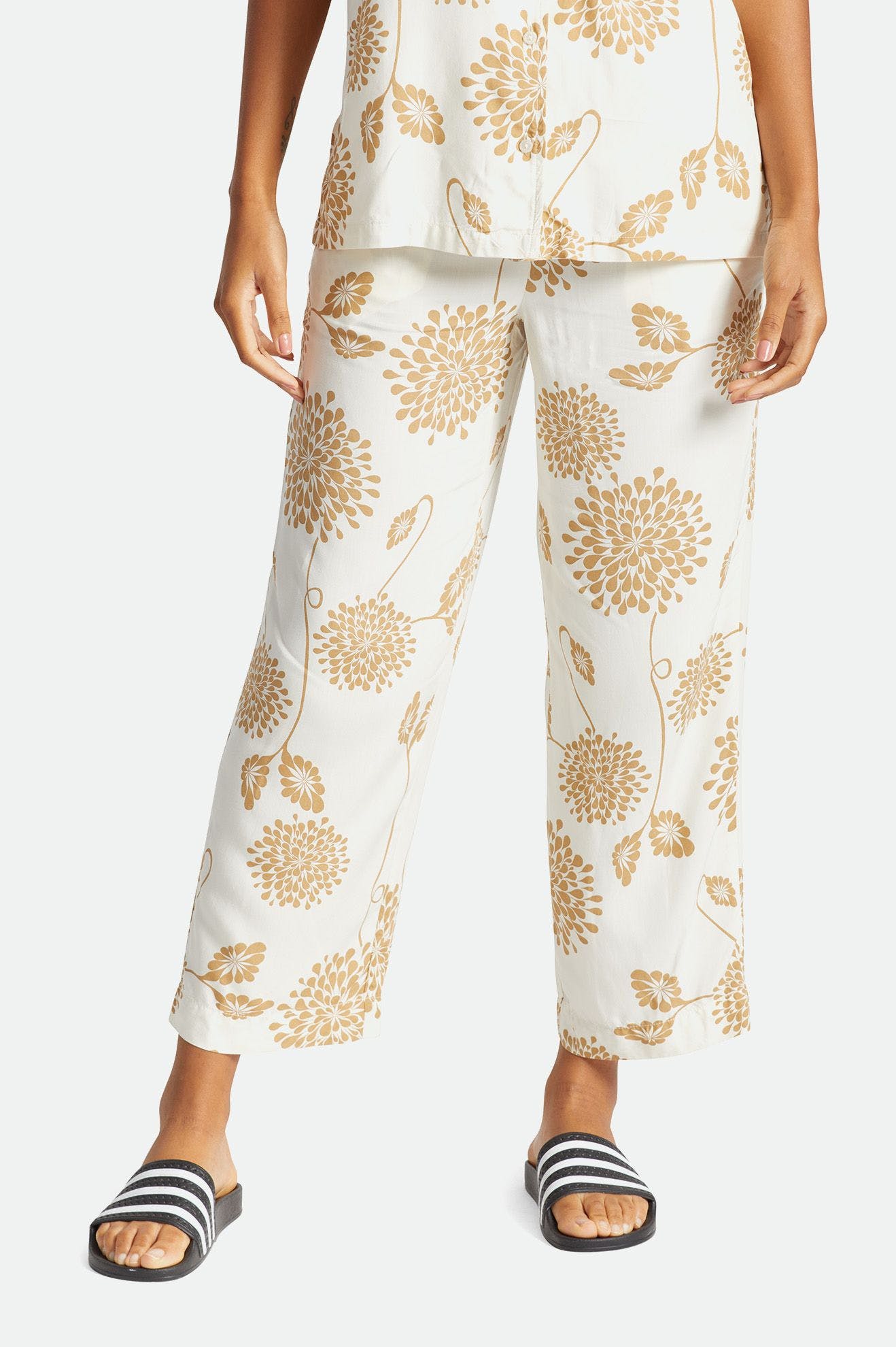 Brixton Women Garden Floral Croped Pant Dove