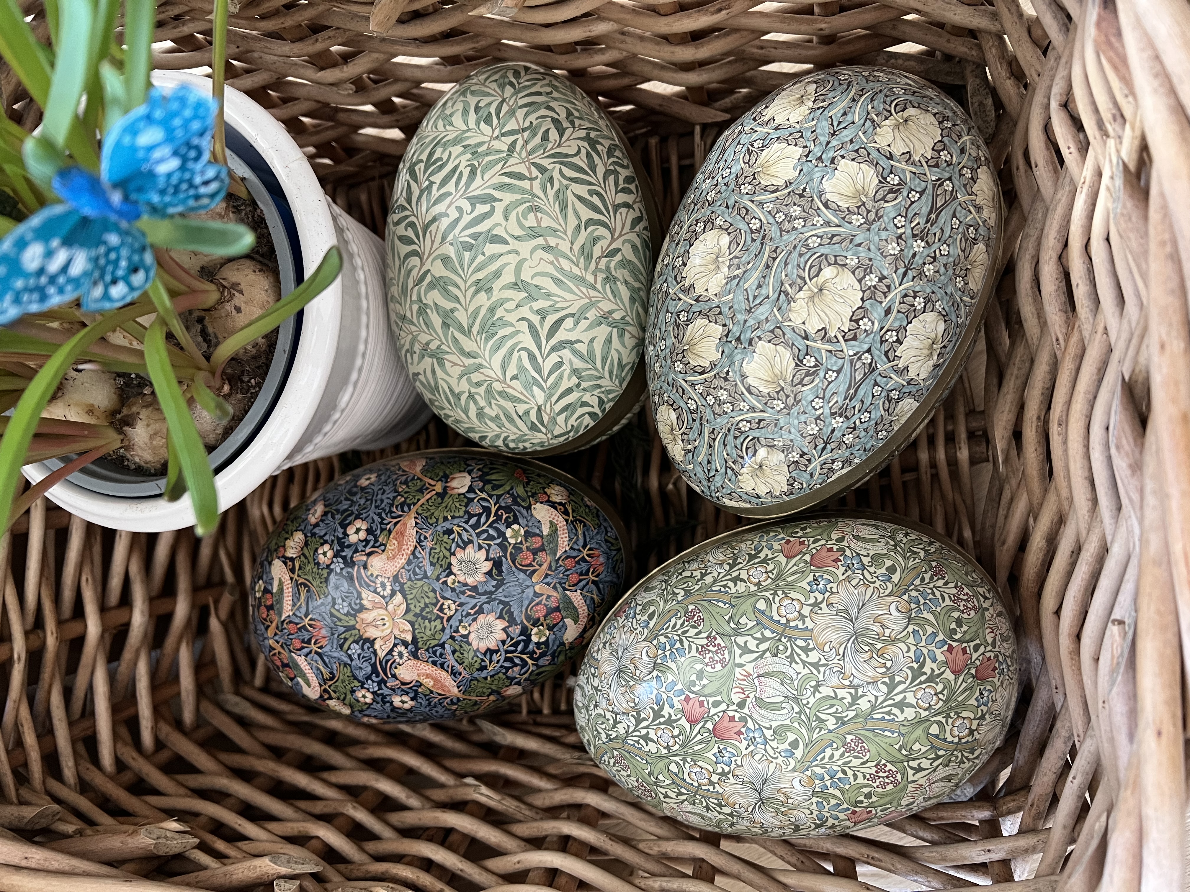 Påskägg, William Morris 