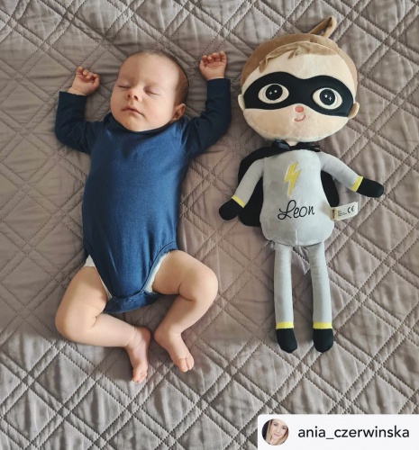 Metoo Boy Doll Super Boy 50cm er et fantastisk tilbud til drenge. 