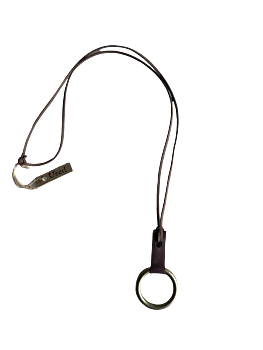 LÅNGT HALSBAND - BRUNT - METALLRING