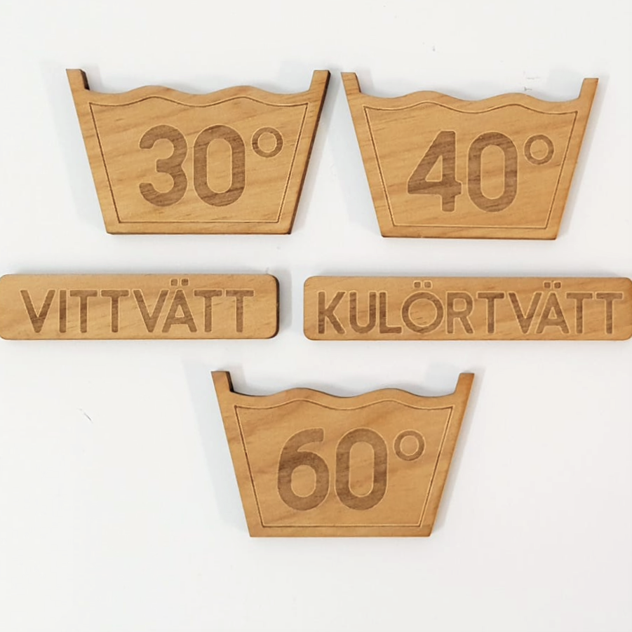 Tvättsymboler Graverade Trä - 2