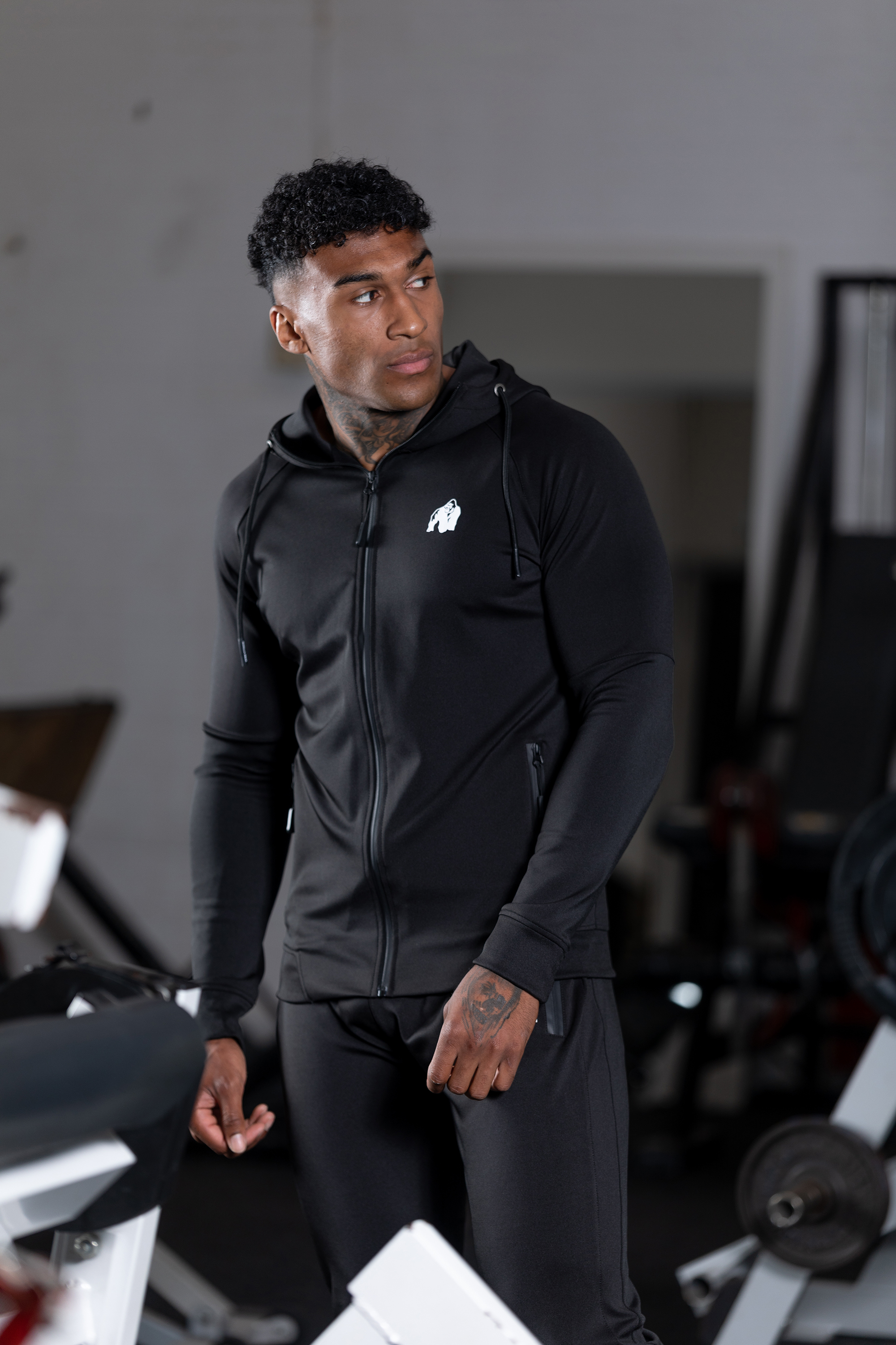 Sullivan Track Jacket, black - 12