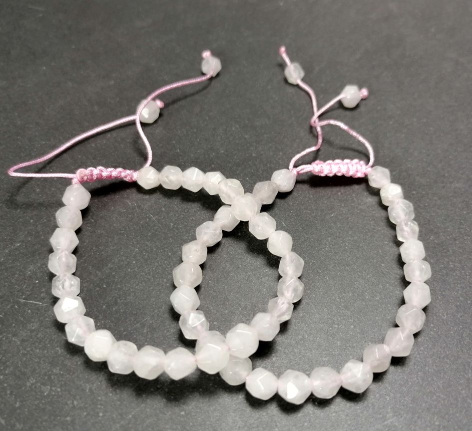 Rosenkvarts Armband med 6mm fascettslipad runda pärlor