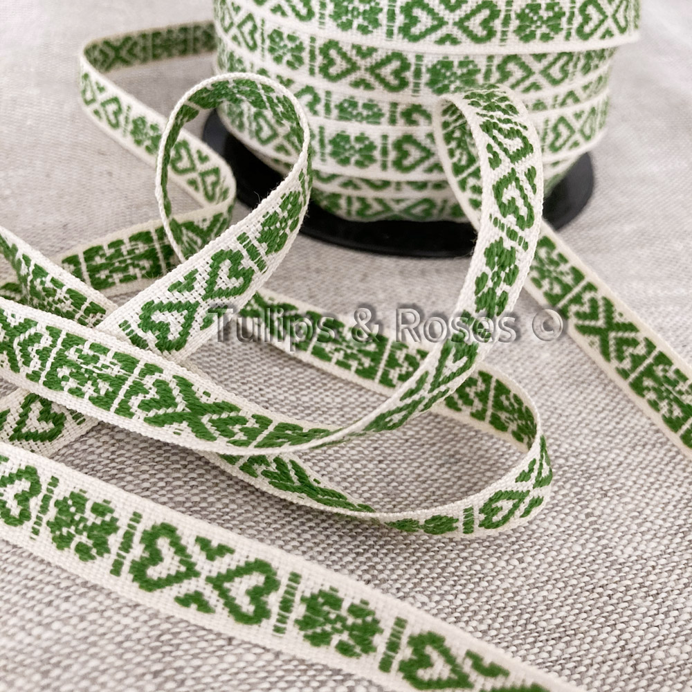 Folk art ribbon 11 mm hearts green on unbleached white 1241-14