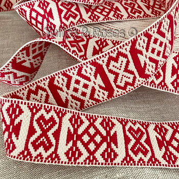 Folk art ribbon 40 mm red  on unbleached white 1194-1