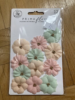 Prima Flowers 12 -Miel 