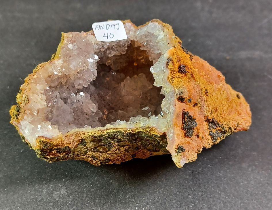 Andekvarts Geode Kluster  - AA kvalitet - ANDAJ40