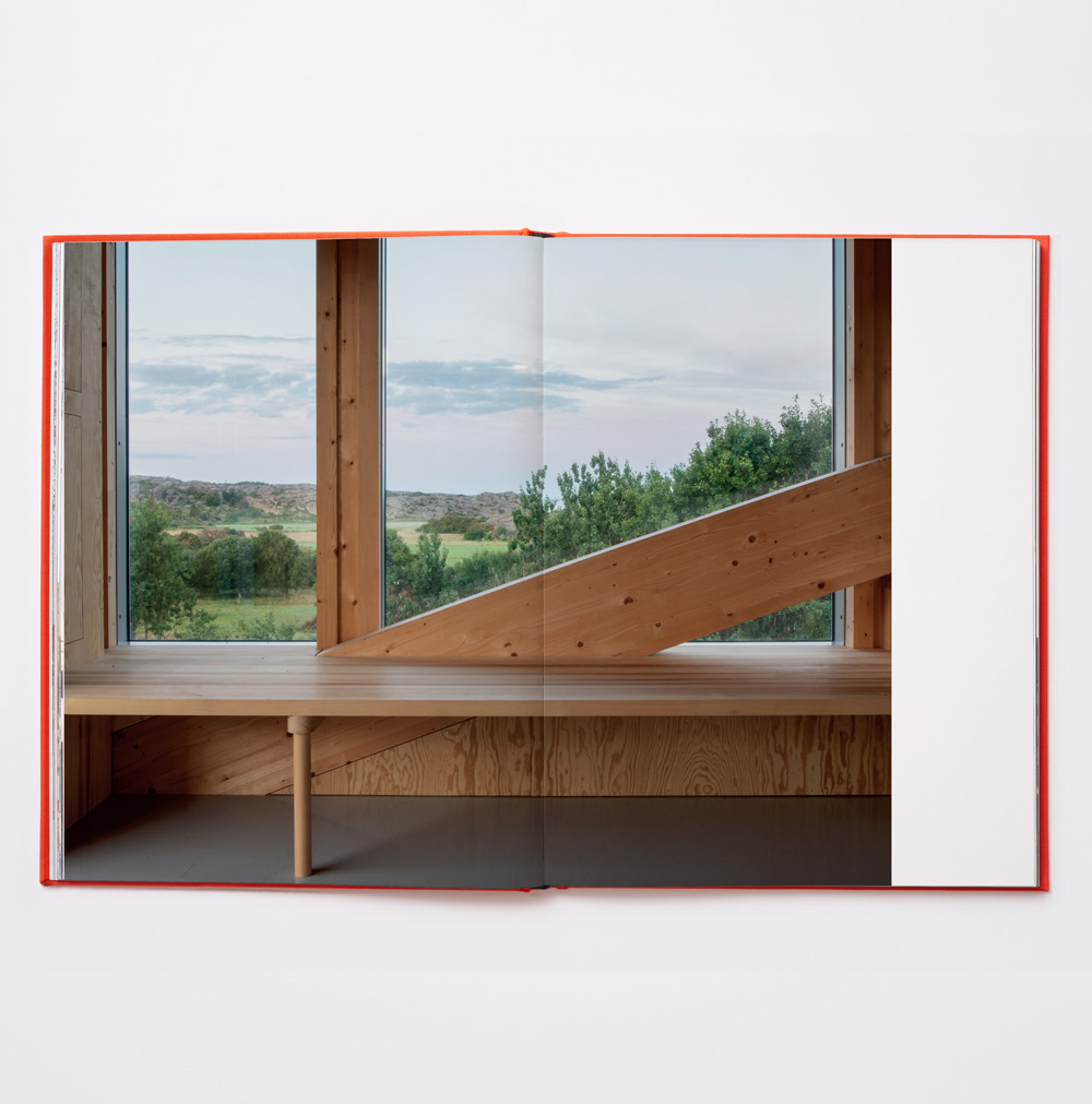 Manthey Kula: Rotunda 4 - 10