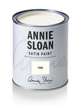 Annie Sloan Satin Paint Pure, en kritvit, vit färg för inredning, snickerier och möbler