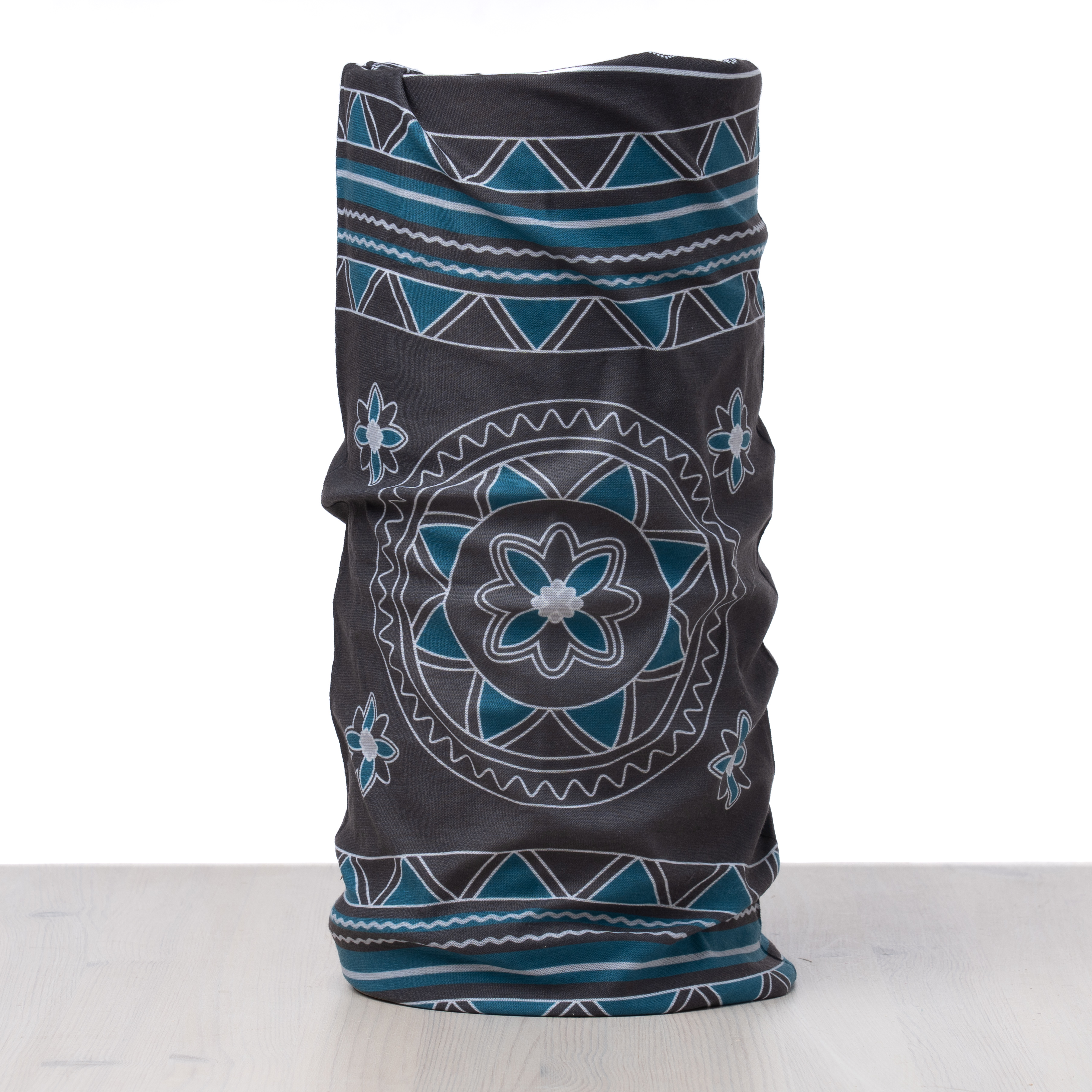Multischal Sámi-style Polarnacht