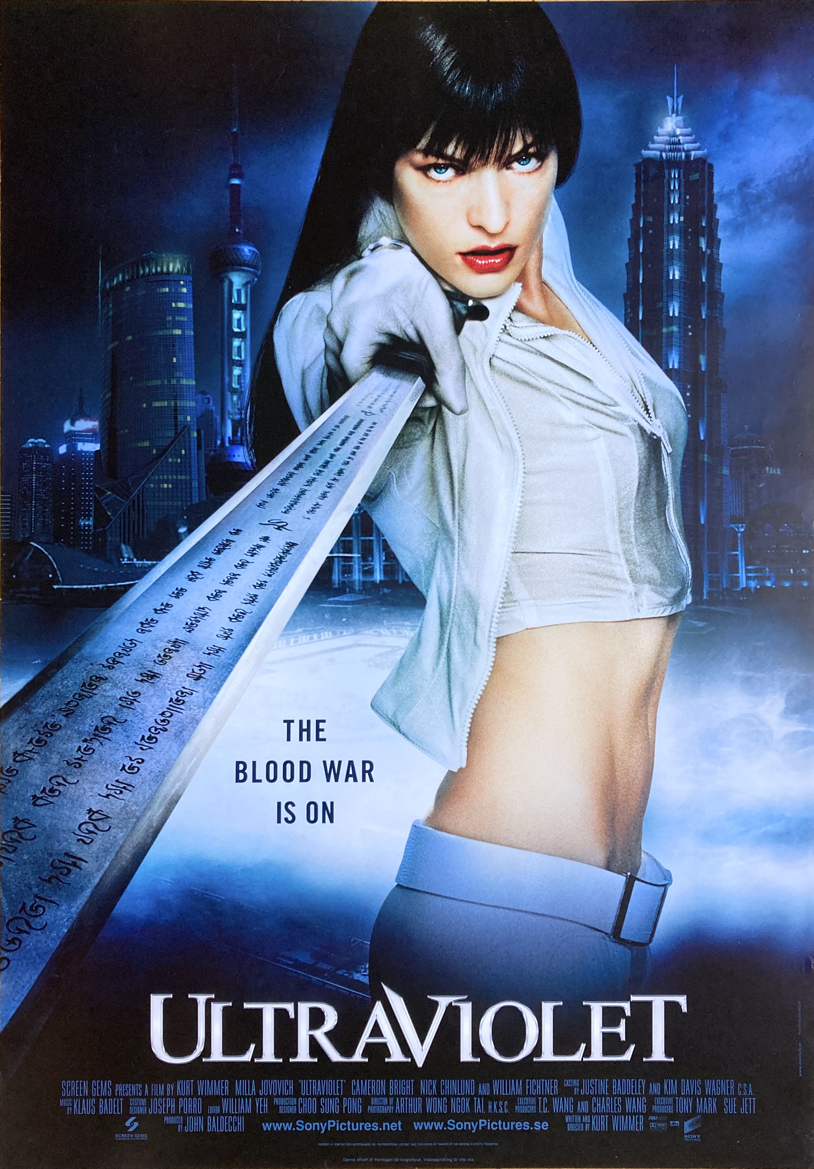 ULTRAVIOLET (2006)