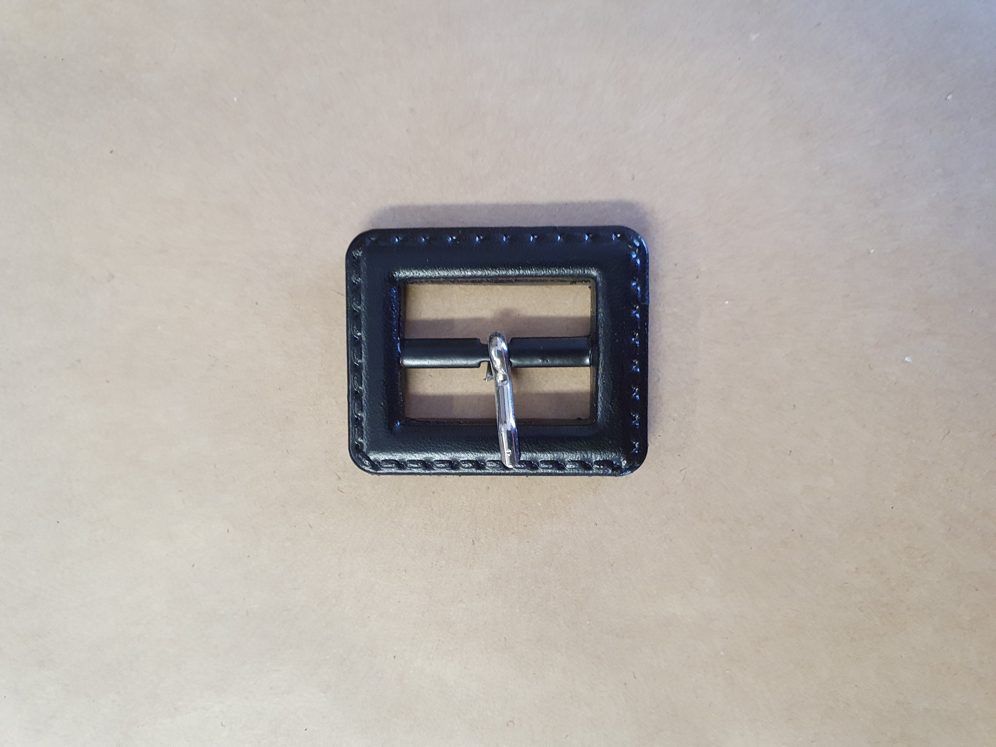 2225 Platspänne 25 mm fg Svart