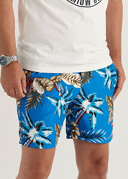 Badshorts hawaii-mönstrade Peter Adams