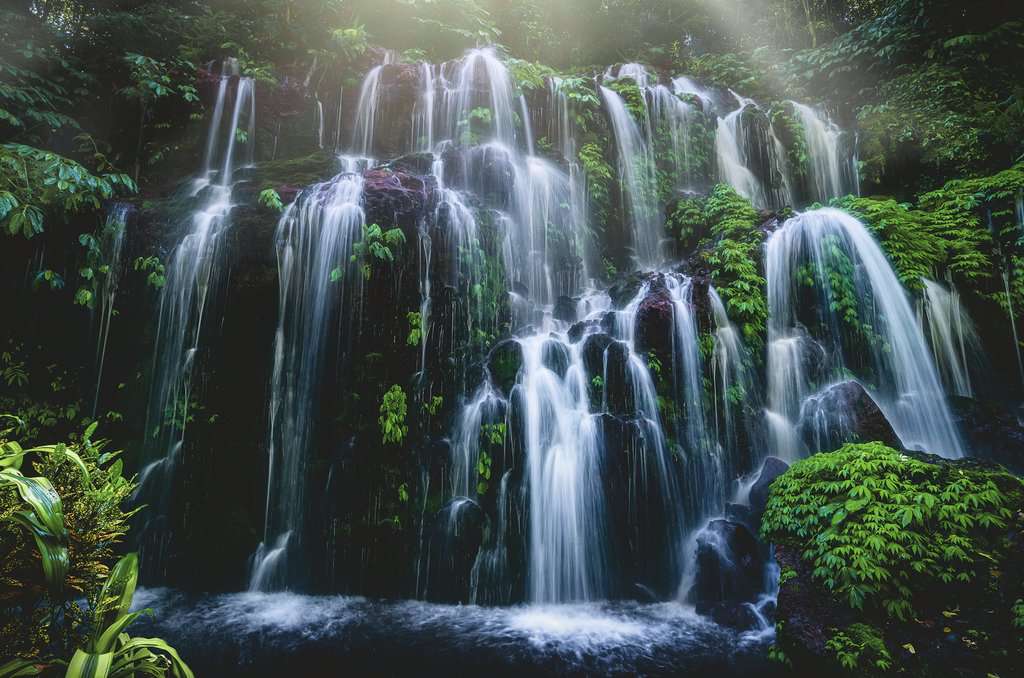Waterfall of Bali 3000 Bitar Ravensburger