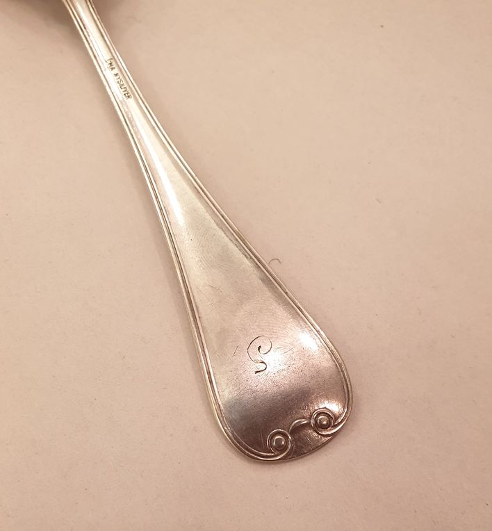 Gammelfransk dessertsked nysilver - 2