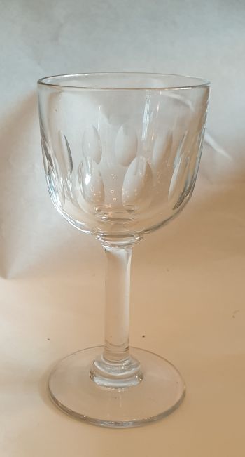  Liqueur glass olive cut