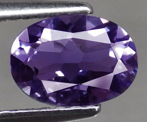 Piedra preciosa de iolita natural ovalada de 0,65 ct muy hermosa de 7x5 mm apta para la curación - 2