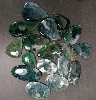 Mossagat Cabochon - AA+ kvalitet