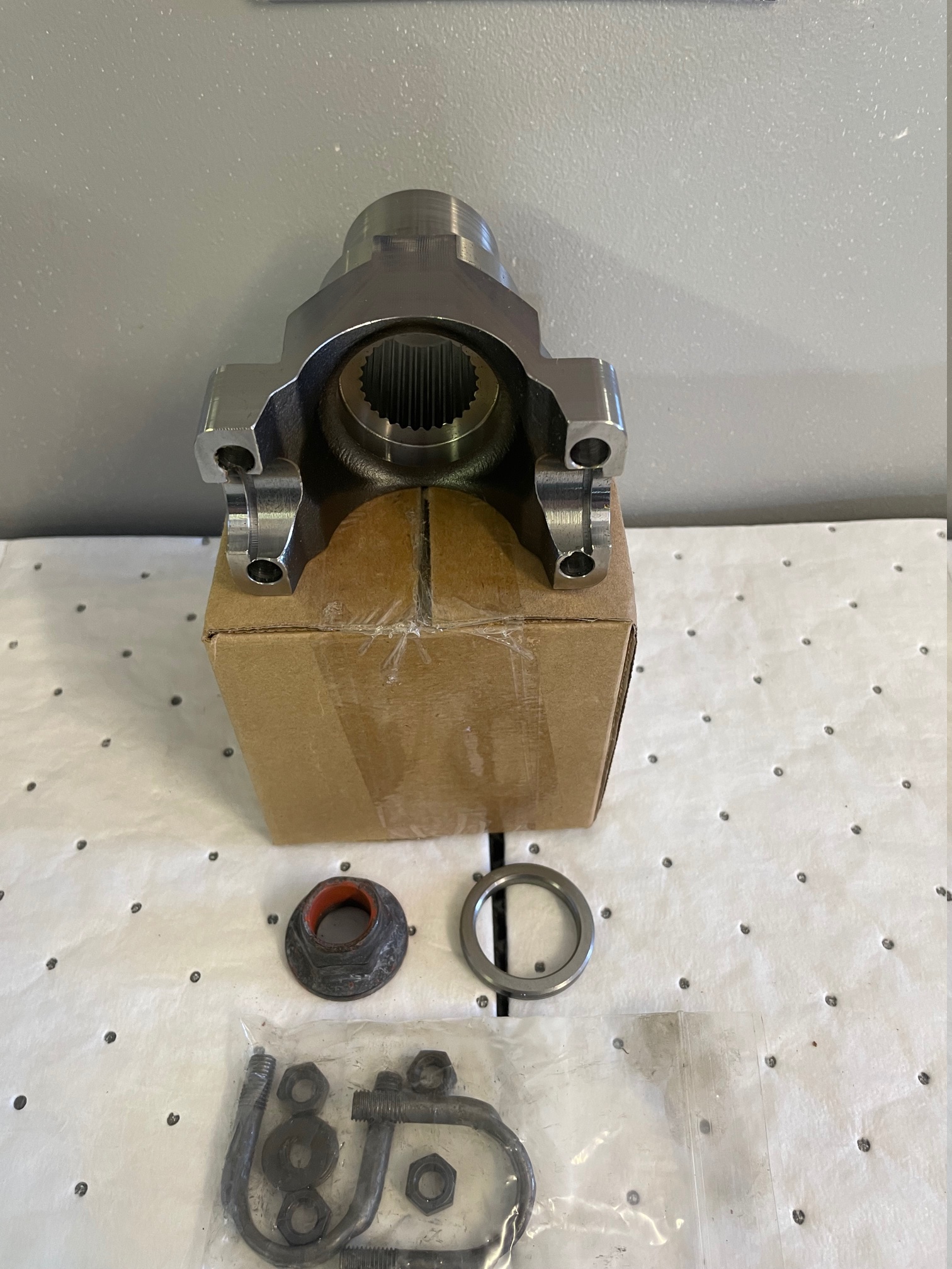 Moser piniong yoke 28 splines (1310)