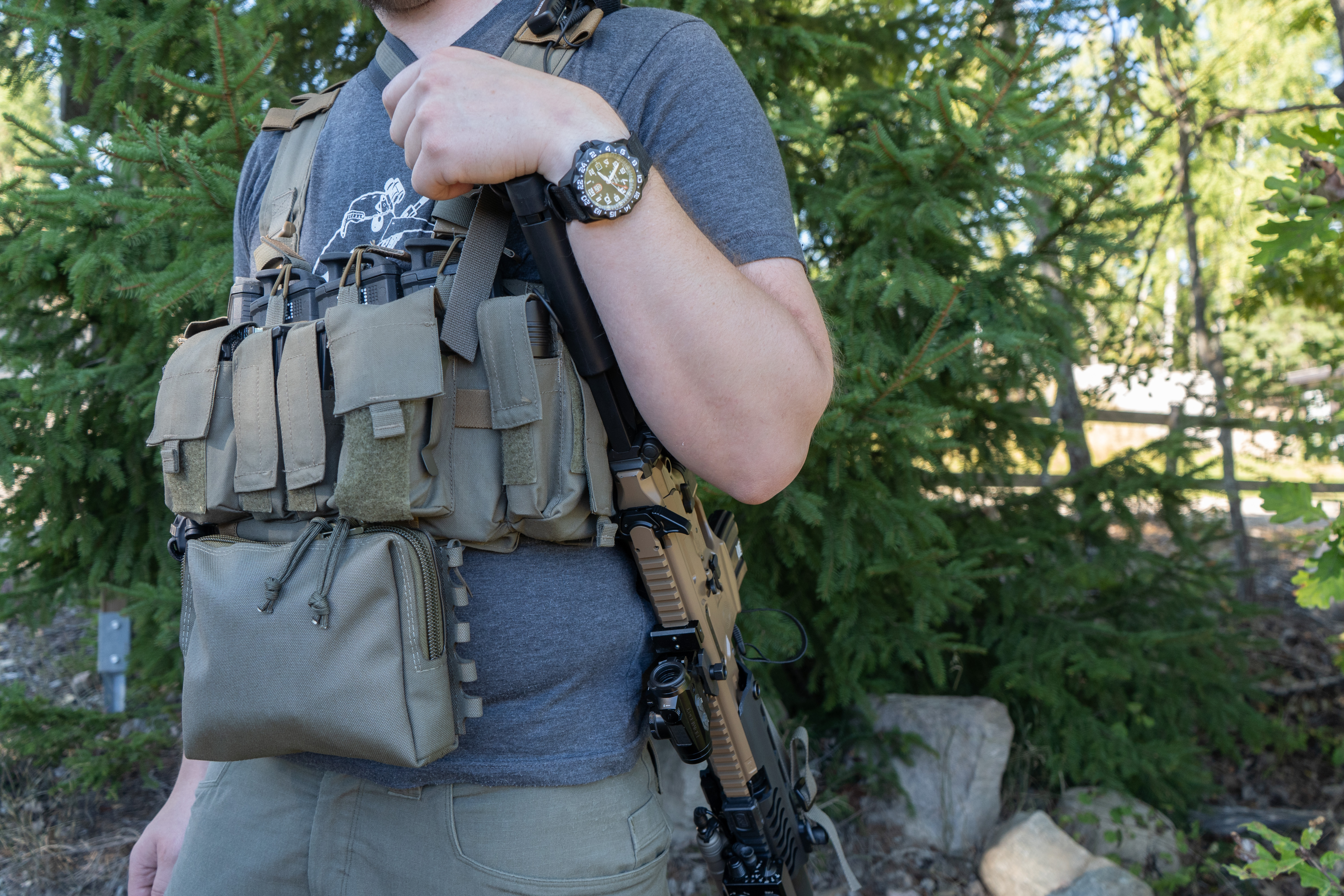 Esstac Hinged Dangler GP Pouch - 6