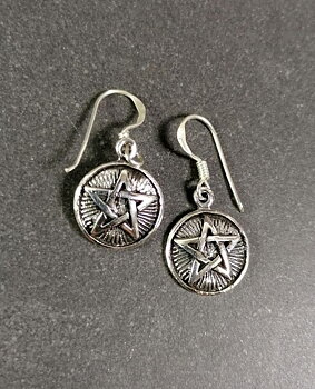 Domed Silver Pentagram Örhängen 