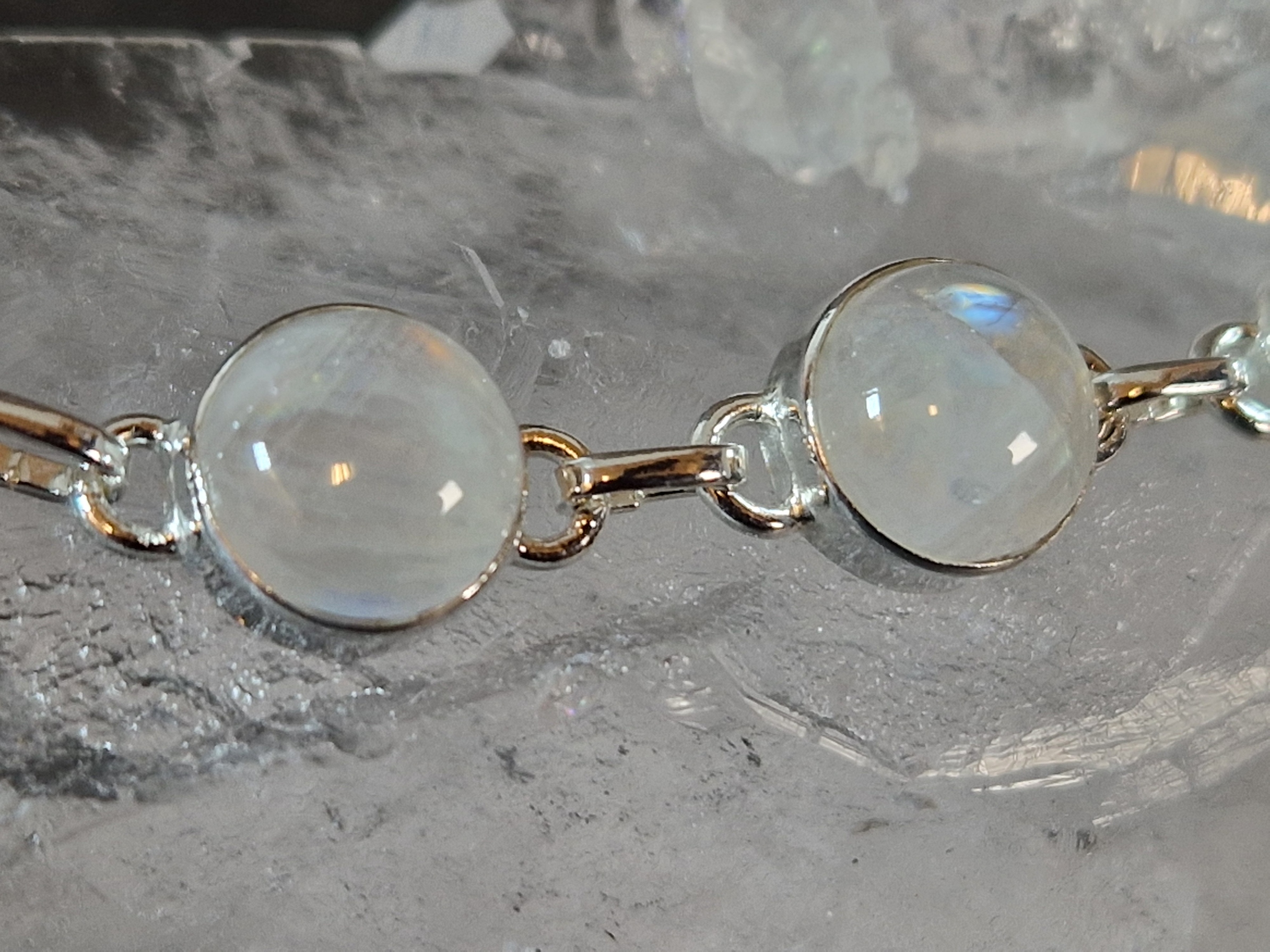 Silverarmband med Rund Månsten - 2