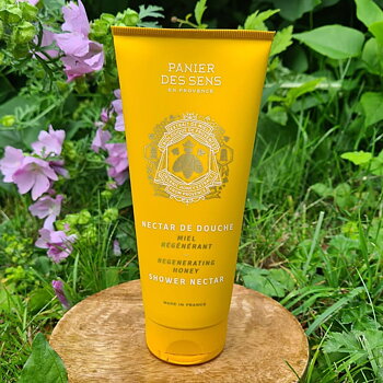 Panier des Sens Regenerating Honey Shower Gel (200 ml)