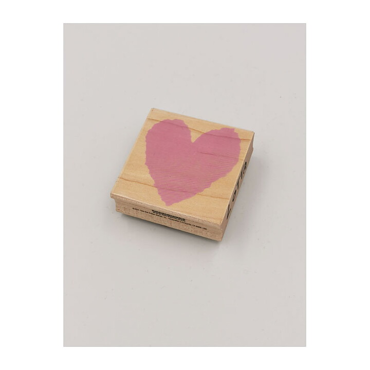 Hero Arts Rubber Stamps Second Hand - Torn Paper Edge Heart