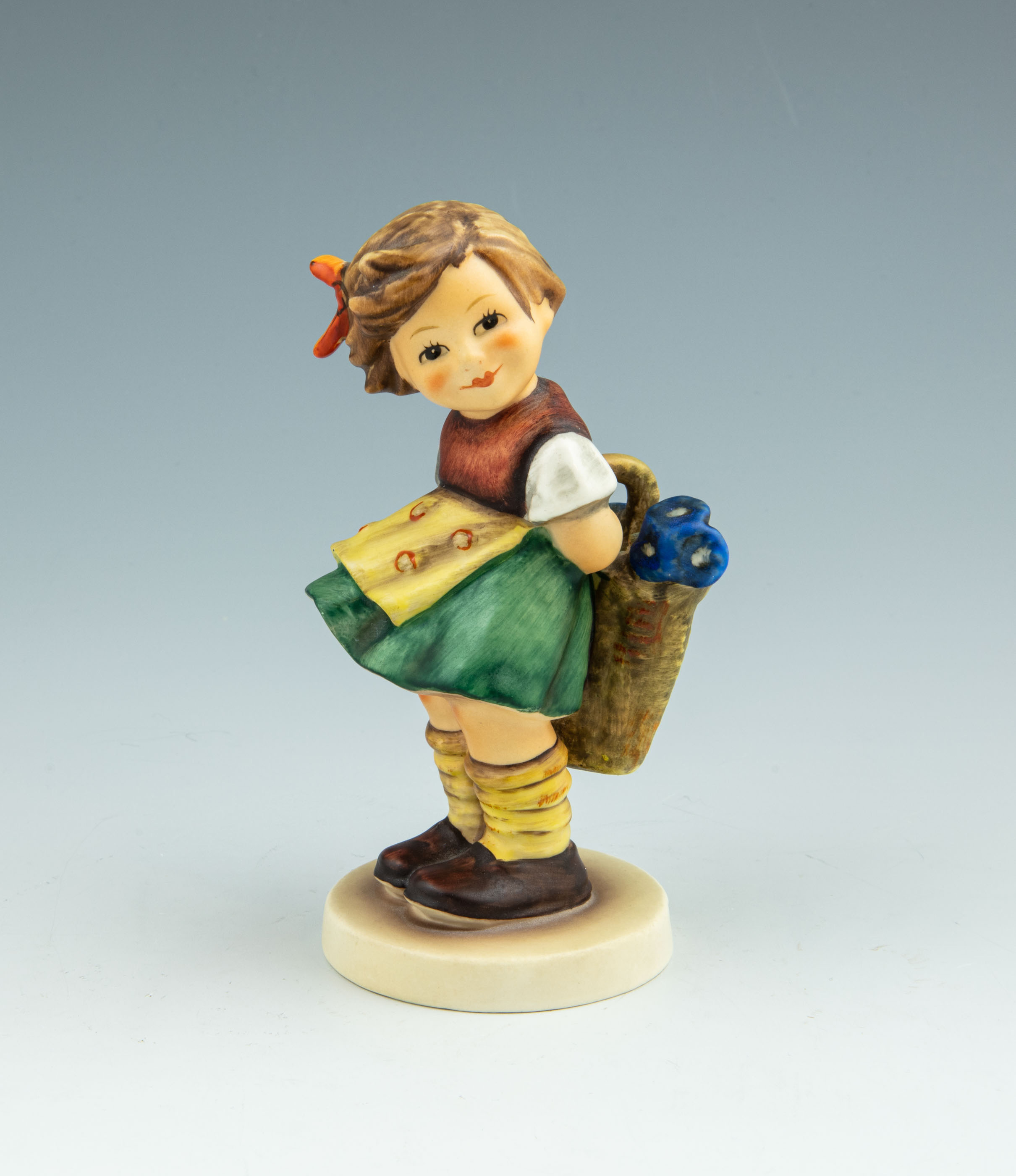 Hummel 377 - Bashful (TMK-5)