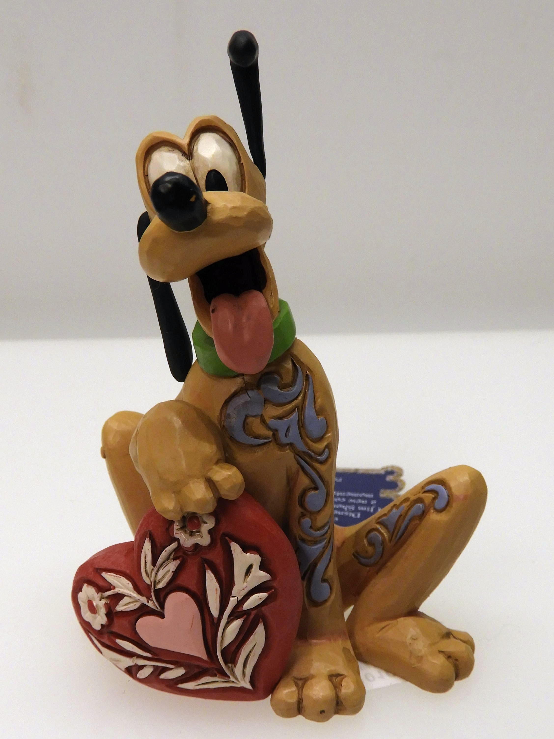 Disneys PLUTO Heart av Jim Shore